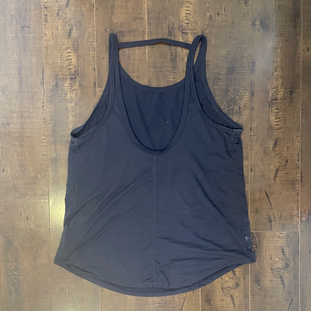 Open back Nike yoga tank